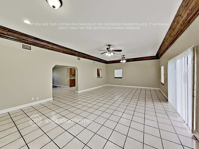 Building Photo - 9592 Richmond Cir
