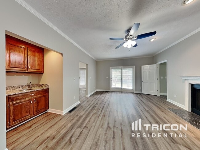 Building Photo - 3616 Zoar Rd