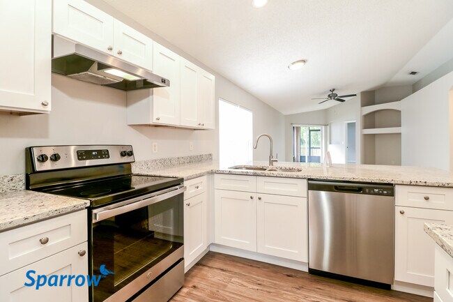 Building Photo - 6049 Sand Key Ln