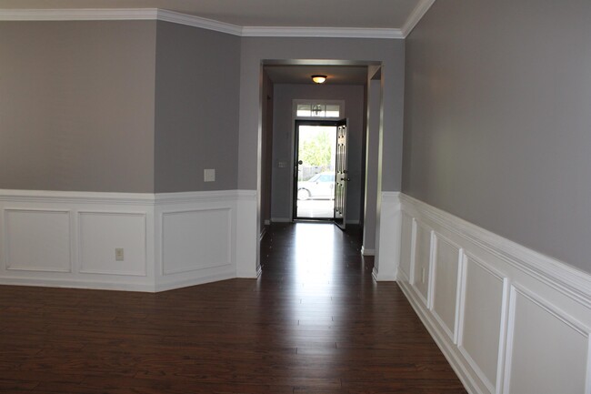 Foto del edificio - 217 Edgecroft Way