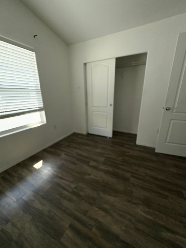Foto del edificio - 435 E Gardena Blvd