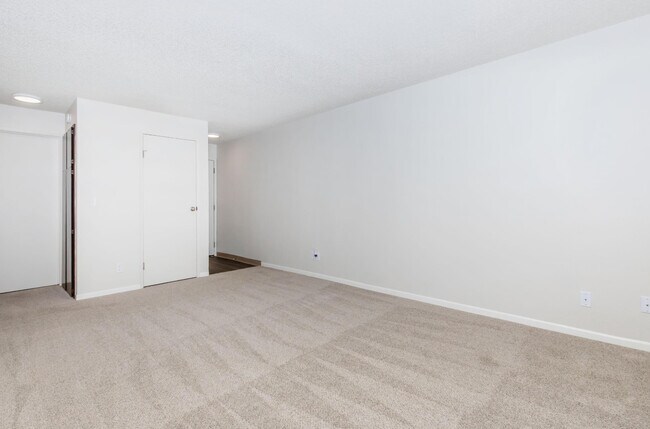 Foto del edificio - Spanish Hills Apartments