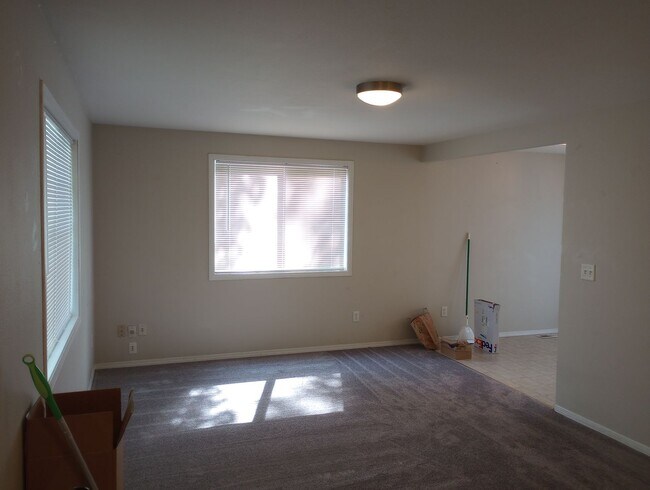 Foto del edificio - 1503 Fruitland Dr
