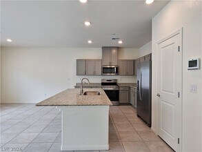 Building Photo - 4482 Bayley Skye Ave