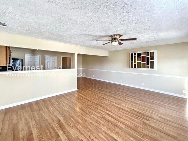 Foto del edificio - Get $500 OFF your first month’s rent when you sign your lease by 3/31. 2 Bed/2.5 Bath Condo with ...