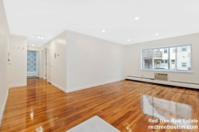Building Photo - 133 Beaconsfield Rd
