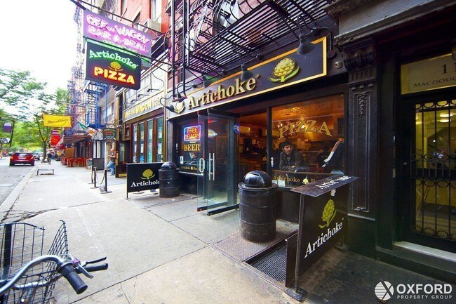 Building Photo - 122 MacDougal Street
