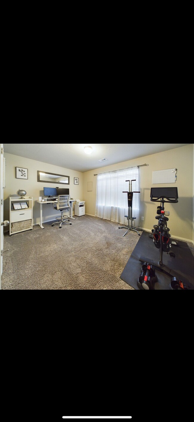 Foto del edificio - 901 Belhaven Rd