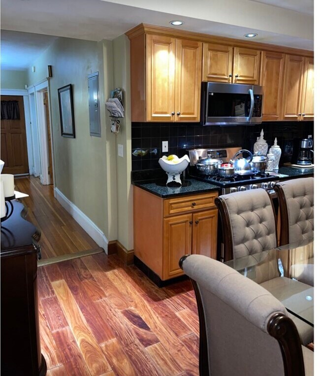 Foto del edificio - 328 Centre St