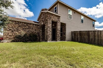 Building Photo - 2412 Lazo Smt