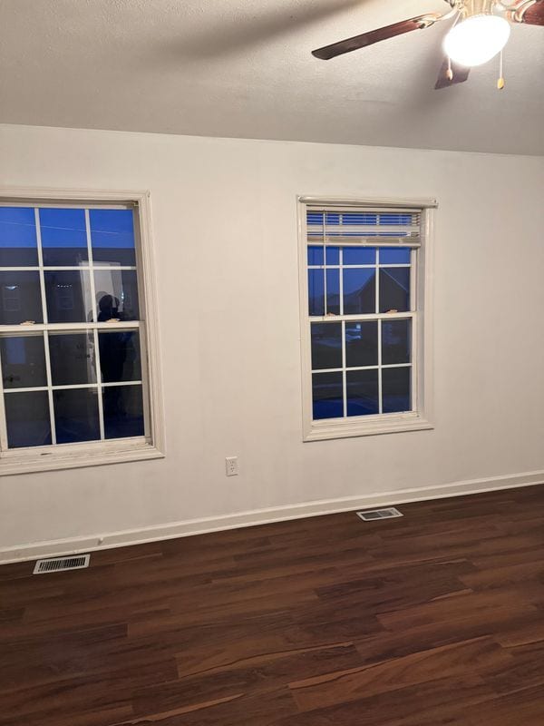 Foto del edificio - 1003 Whipporwill Dr