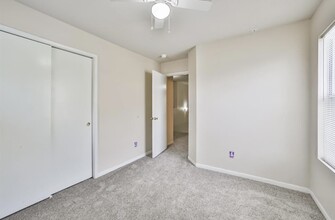 Building Photo - 14820 Welbeck Dr