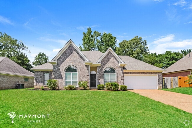 Building Photo - 20 Lakewood Cove