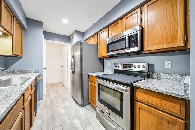 Foto del edificio - 8787 Brae Acres Rd