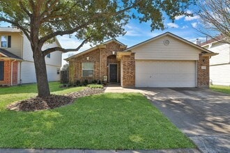 Building Photo - 19627 Beachy Ct