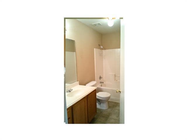 Building Photo - 728 Buffalo Springs Dr