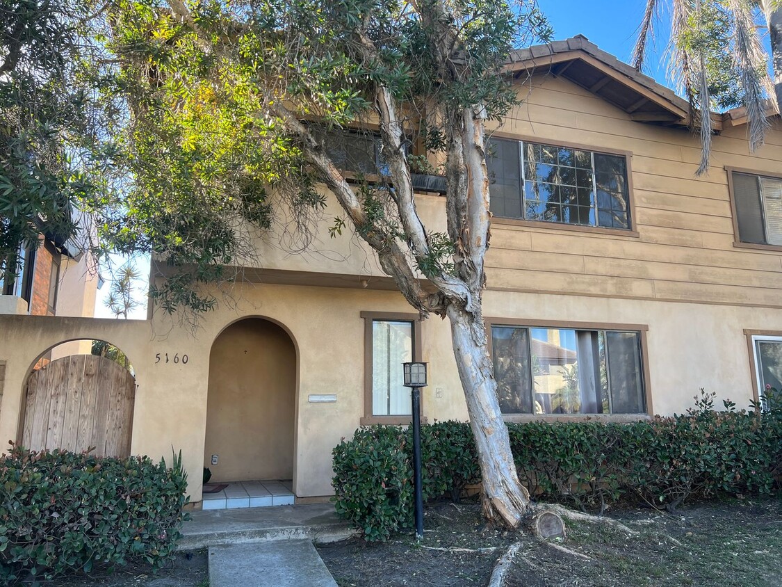 Foto principal - Oxnard Shores 3+3 Home + Bonus Room/Office...