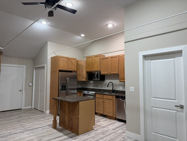 Foto del edificio - 3245 Westview Dr