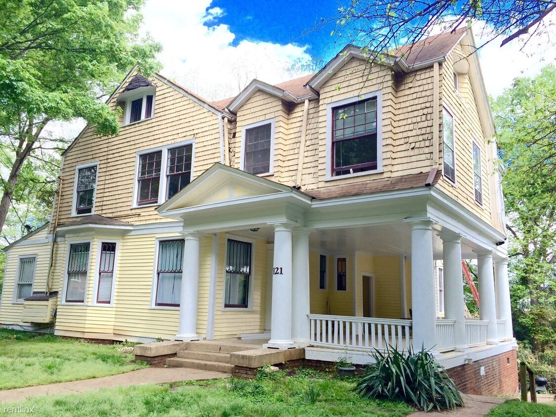 Foto principal - 121 S Boylan Ave