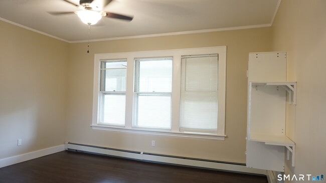 Foto del edificio - 316 Linwood Ave
