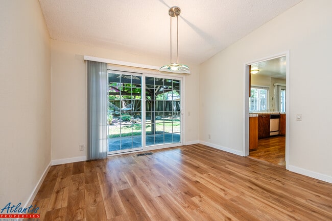 Building Photo - 5711 Wheelsman Pl