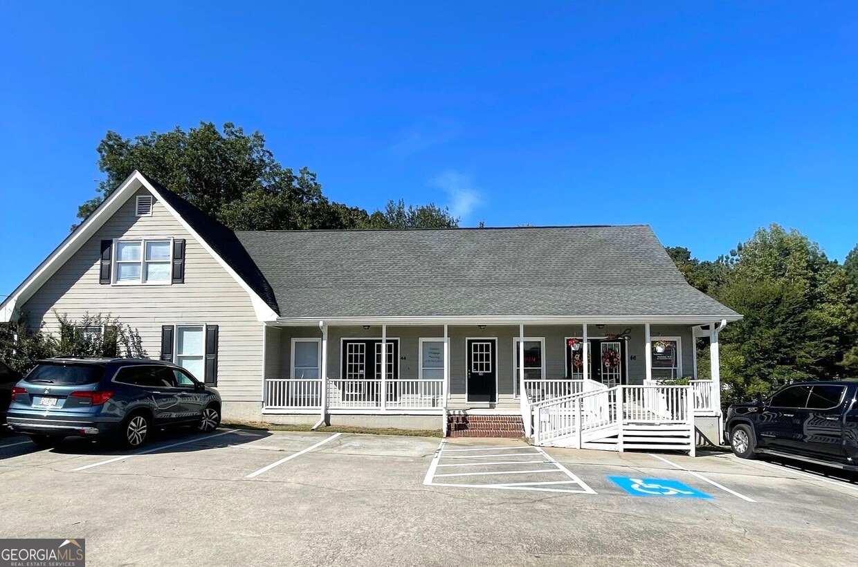 Primary Photo - 50 Fairfield Rd