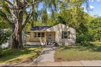 Building Photo - 4104 41st Ave N