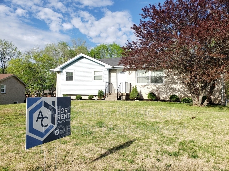 32 San Gabriel Ct, Green Hill, TN 37138 House Rental in Green Hill