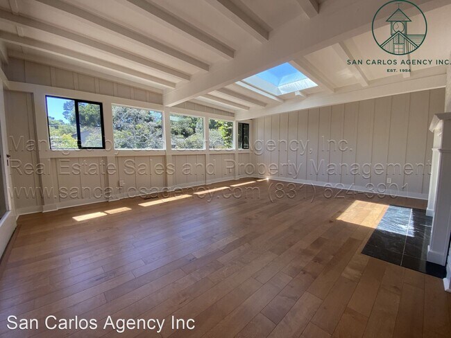 Foto del edificio - 4 br, 4 bath House - 25975 Junipero Street