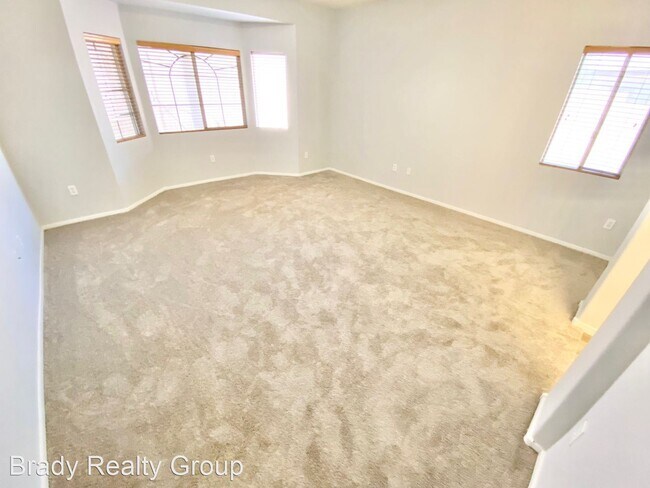 Building Photo - 3 br, 2 bath House - 4733 Vincent Hill Court