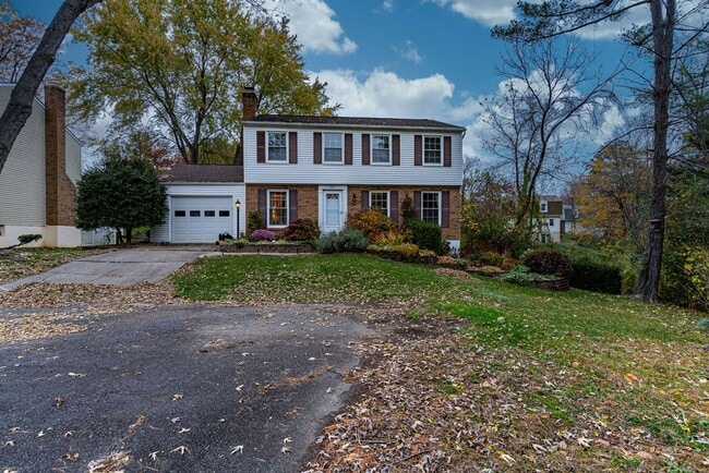 4 Bed Home in Burke Centre - 4 Bed Home in Burke Centre