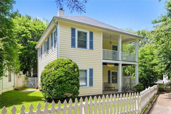 Foto del edificio - 310 Glenwood Ave SE
