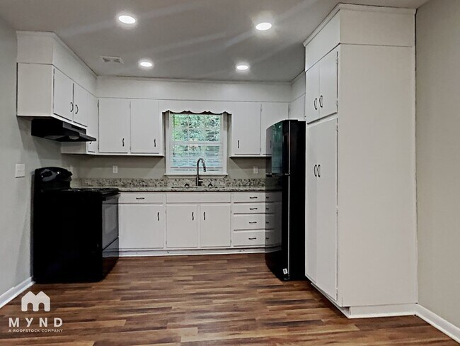 Foto del edificio - 413 Westwood Ave