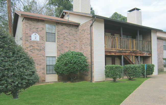 Building Photo - Country Crossing Apartments