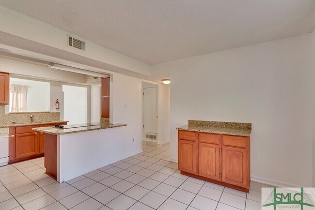 Building Photo - 512 Collingwood Dr