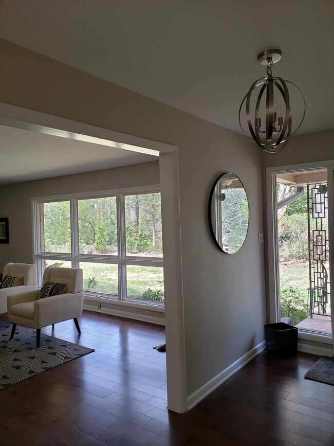Foto del edificio - 2994 Baker Ridge Dr NW