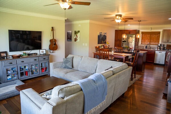 Foto del edificio - 4614 Haleilio Rd