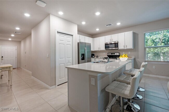Foto del edificio - 15201 Wildflower Cir