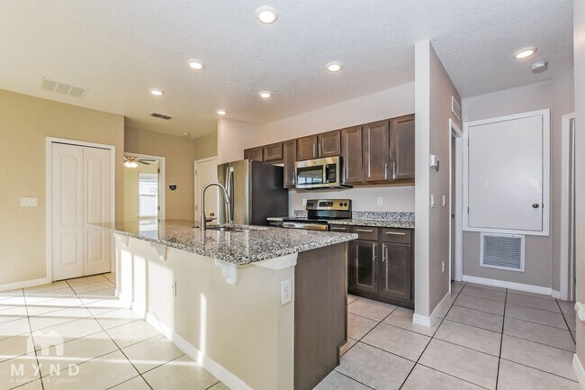 Foto del edificio - 2298 Canyon Breeze Ave