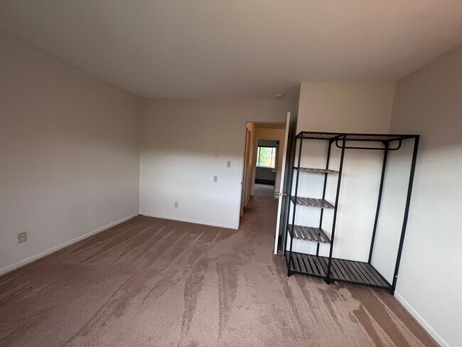 Foto del edificio - 85 Chambers Ave