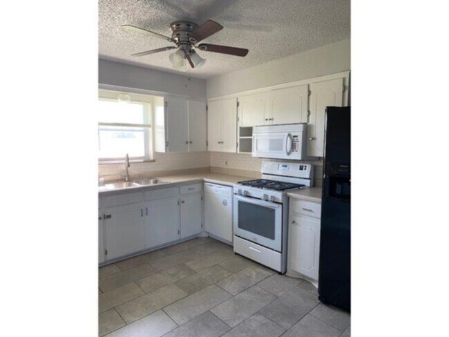 Foto del edificio - 431 NW 53rd St