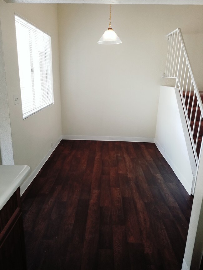 Woodbridge Apartment Homes 6635 N 19th Ave Phoenix, AZ Apartments