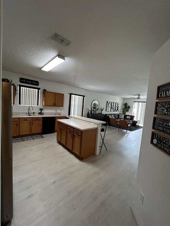 Foto del edificio - 347 Cotswold Cir