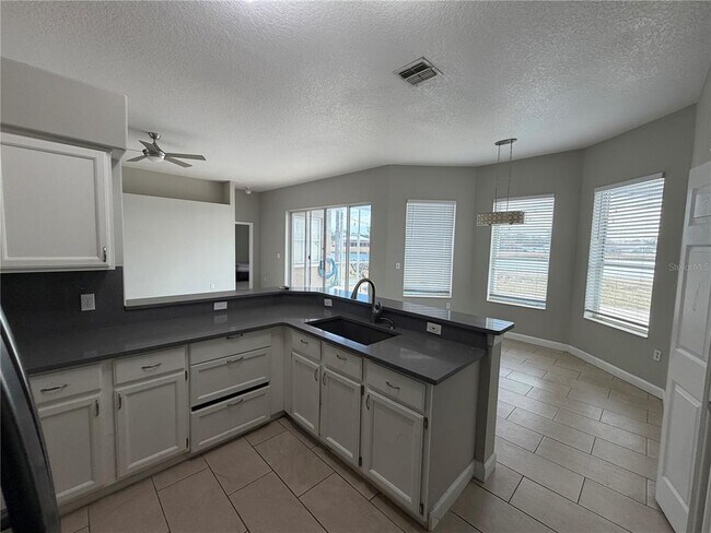 Foto del edificio - 2829 Middleton Cir