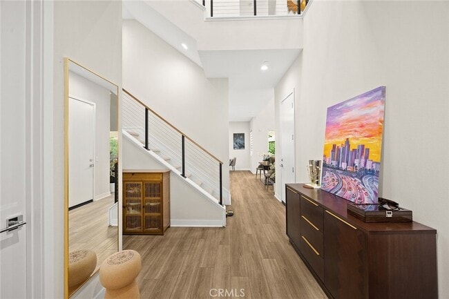 Building Photo - 478 Sycamore Dr