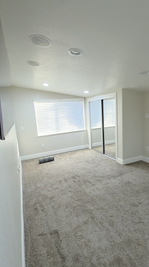 Foto del edificio - 26854 Madison St