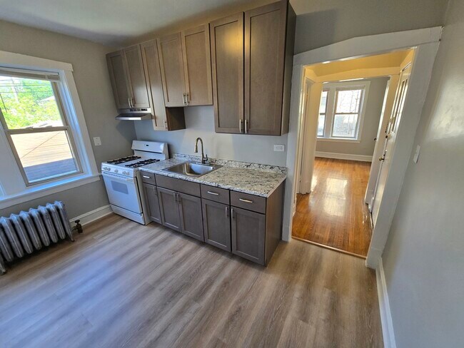 Foto del edificio - 4829 N Springfield Ave