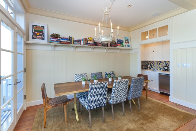 Building Photo - 222 El Camino Del Mar