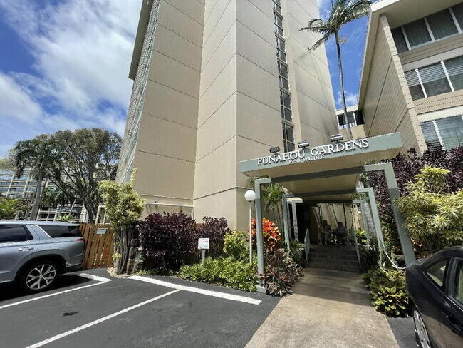 Foto del edificio - PUNAHOU GARDENS studio, sec, salt water po...