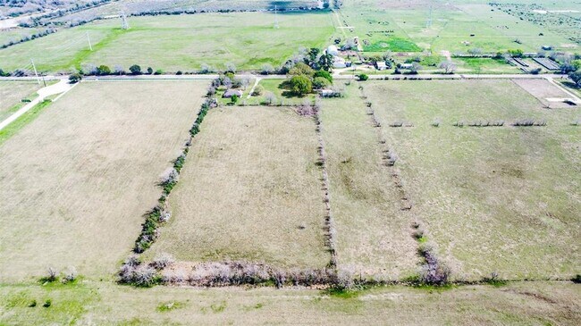Building Photo - 16780 Warren Ranch Rd
